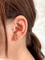 耳つぼジュエリー付け放題(金属アレルギー対応)