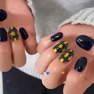 持ち込みDesign/アート4本迄🎨【オフ込み】🌈🍑アート時間90min アート以外はワンカラー🎨