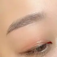 似合わせアイブロウWAX (モデル)