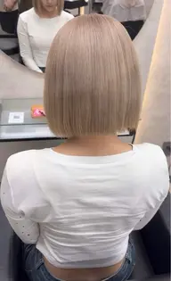 【ハイトーンボブもおすすめ💖】ダブルカラー（ブリーチあり）＋カット＋3stepトリートメント