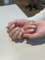 オフケア込み【ワンカラーorマグネットベース＋合計4本アート】技術向上のためモデル募集　⭐︎必ず補足説明を読んでください