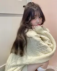 "beige color👱🏻‍♀️🤎限定"ワンカラーで透明感たっぷりベージュカラー＋トリートメント🧴 🎀