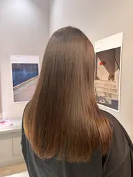 💫⭐︎【ストレートパーマ、縮毛矯正＋ダメージ補修トリートメント付き‪ෆꯁꯧ】癖を無くして艶のある美髪へ.⋆⟡