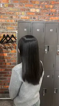 【毎朝のヘアセットを楽に🪄】🩶ネオリシオ縮毛矯正＋SONQトリートメント🩶