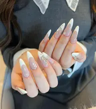 🩷チップ長さだし10本🩷フレンチ（ベース色付き）　オフあり