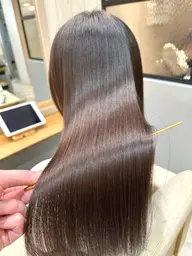 🍀カット🍀➕💫縮毛矯正💫➕髪質改善トリートメント💊【髪質改善ストレート】