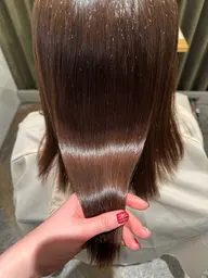 ✨ブリーチ縮毛矯正orミディアム以上の縮毛矯正✨【4/5.19.26 18:15~限定‼️】