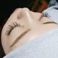 ふんわり、柔らか！ボリュームラッシュ100束