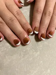 フレンチネイル