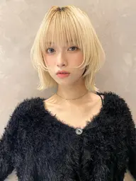 《新規》ホワイトカラーへ🧝🏻‍♀️フルブリーチ2回＋カラー