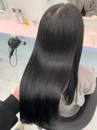 【☺️毎日のアイロンからの解放☺️】縮毛矯正+ストレート仕上げ