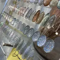 【HAND】大人気♪華やかマグネットネイル