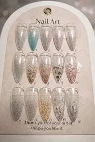 ラメグラデーション(15色限定)ベースカラー追加+¥500）(ソフトジェルオフ+¥500）（チップ長さだし+¥4500）