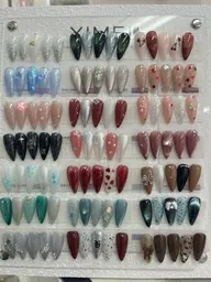 【初回ソフトジェルオフ無料】 100種類から選べる定額シンプルネイル ¥ 8990 →6990