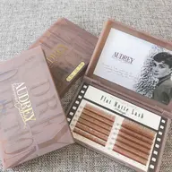 《フラットラッシュ》他店の物のリペアも🆗30分￥5000👉80​〜​100本つきます✨カラーも🆗