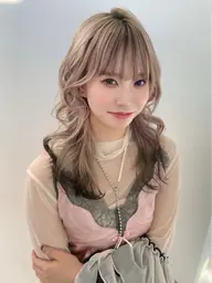 【人気NO.4】カット➕ブリーチ➕デザインカラー➕クイックトリートメント