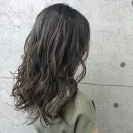 🟡【ミニモ学割】🟡❣️潤艶カラー+ケラスターゼ集中ケア商品付き❣️