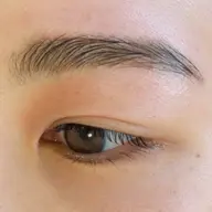 【話題の！⠀】眉パーマ+眉waxスタイリング