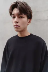 【3月限定クーポン】U24学割メンズカット＋カラー＋トリートメント