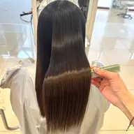 【💛癖のない艶々な髪に💛🪄︎︎】✨️縮毛矯正✨️✖️Aujua最高級トリートメント付🎀