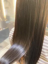 【SNSで話題】エイジング毛/ダメージ毛の方におすすめ！酸熱トリートメント