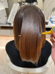 【11月限定クーポン♪】小顔カット+艶髪縮毛矯正 [大阪梅田駅］