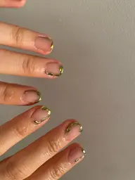 シンプルネイル / パラジェル/ニュアンスネイル/当日予約◯/オフ代無料