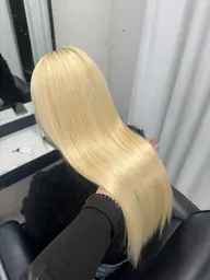 ‼️ブリーチリタッチだけ‼️切れ毛0ハイトーン✨️