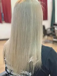 カット＋ダブルカラー(ブリーチ込)ハイライト、インナーカラー等も可