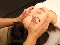 小顔美顔矯正!お顔のむくみ、フェイスラインのたるみ、顔の左右差を改善!