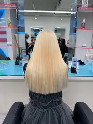 【2万円でできる🔥】ハイトーンカラー🤍