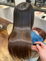 髪質改善×圧倒的ツヤ◎縮毛矯正＋集中補修ケアＴＲ