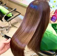 🌈初回限定価格🌈【カット➕酸熱トリートメント】🎶髪質から改善してブリーチ毛でもサラサラに🎶