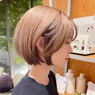 ショート+ベージュカラー