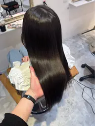 【最新ケアメニュー🌟】バイカルテトリートメント + 超音波アイロン🫧（シャンプーブロー込み）