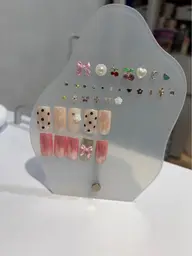 定額メニュー¥6000​〜​¥9000時間内に仕上げるためのモデルさん募集です♪カラー・配置替えできます