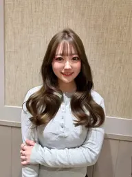 【🦋ミニモ限定‼️】カット➕艶カラー➕超音波3stepトリートメント🌟ロング料金なし🙆‍♀️