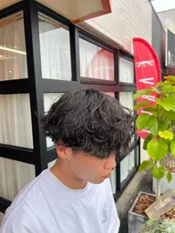 カット+ツイストスパイラルパーマ