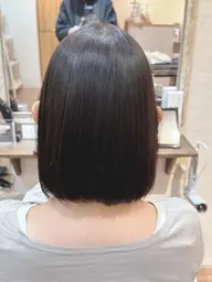 ヘアーを整え気持ちにスイッチを!カット+縮毛矯正+超音波ケアー¥19000