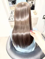 【本気の髪質改善トリートメント】ブリーチやカラーで傷んだ髪にレブリン酸で集中ダメージ補修、髪質改善中マッサージ付き