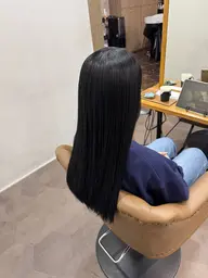 🌧️[お得メニュー✨][乾かすだけで美髪]サラサラ縮毛矯正🌧️