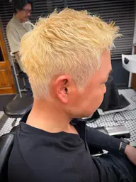 カット+ブリーチ+カラー