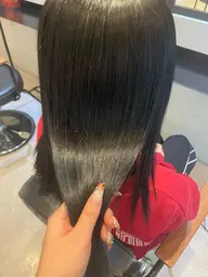 縮毛矯正＋カット＋カラー＋トリートメント