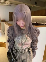 カット、ブリーチカラー、トリートメント