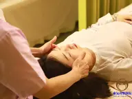 【女性に大人気】小顔美容矯正+小顔コルギ+全身美容矯正+整体　110分¥7780