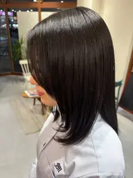 【毛先を整える/ダメージケアトリートメント】