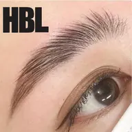 【ナチュラル自眉】ハリウッドブロウリフト(眉パーマ+WAX+眉メイク)￥6600