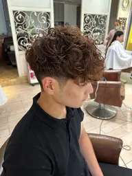 メンズカット＋フルカラー 【マッシュ/センターパート/ウルフ/スパイキーショート】※ロング料金無料