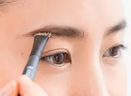 メイクレッスン💄ファンデーションの塗り方から永遠のテーマの眉毛の描き方など、基本的なメイクのしかたをレクチャーします✨