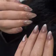 4/6 U24モデル募集✨ハンドワンカラー or ラメグラ✨オフあり可能💓 写真添付必須📸（長さだし、亀裂補強不可）